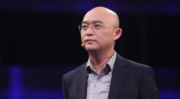 文娱圈幻化莫测，孟非低调转型走出新路，令东谈主信服